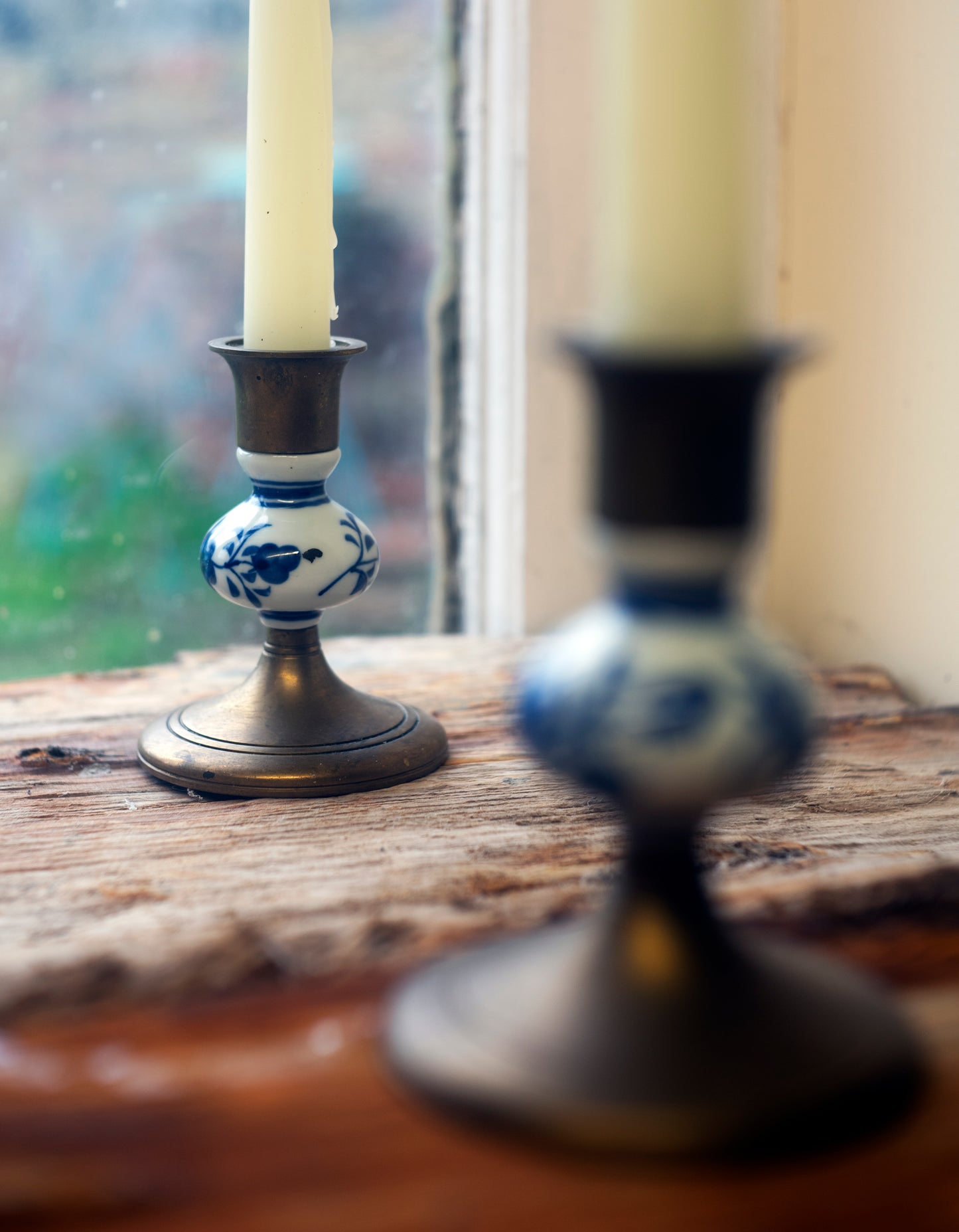 Candlestick Holders, Solid Brass & White Blue Porcelain Vintage Candle Holders, Set of 2, Excellent condition