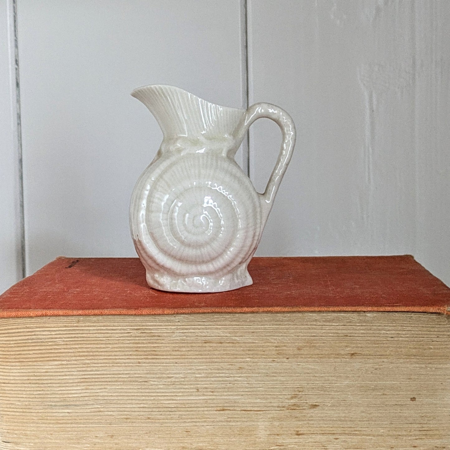 Vintage Belleek Shell Creamer, Belleek China, Creamer : Vintage Creamer