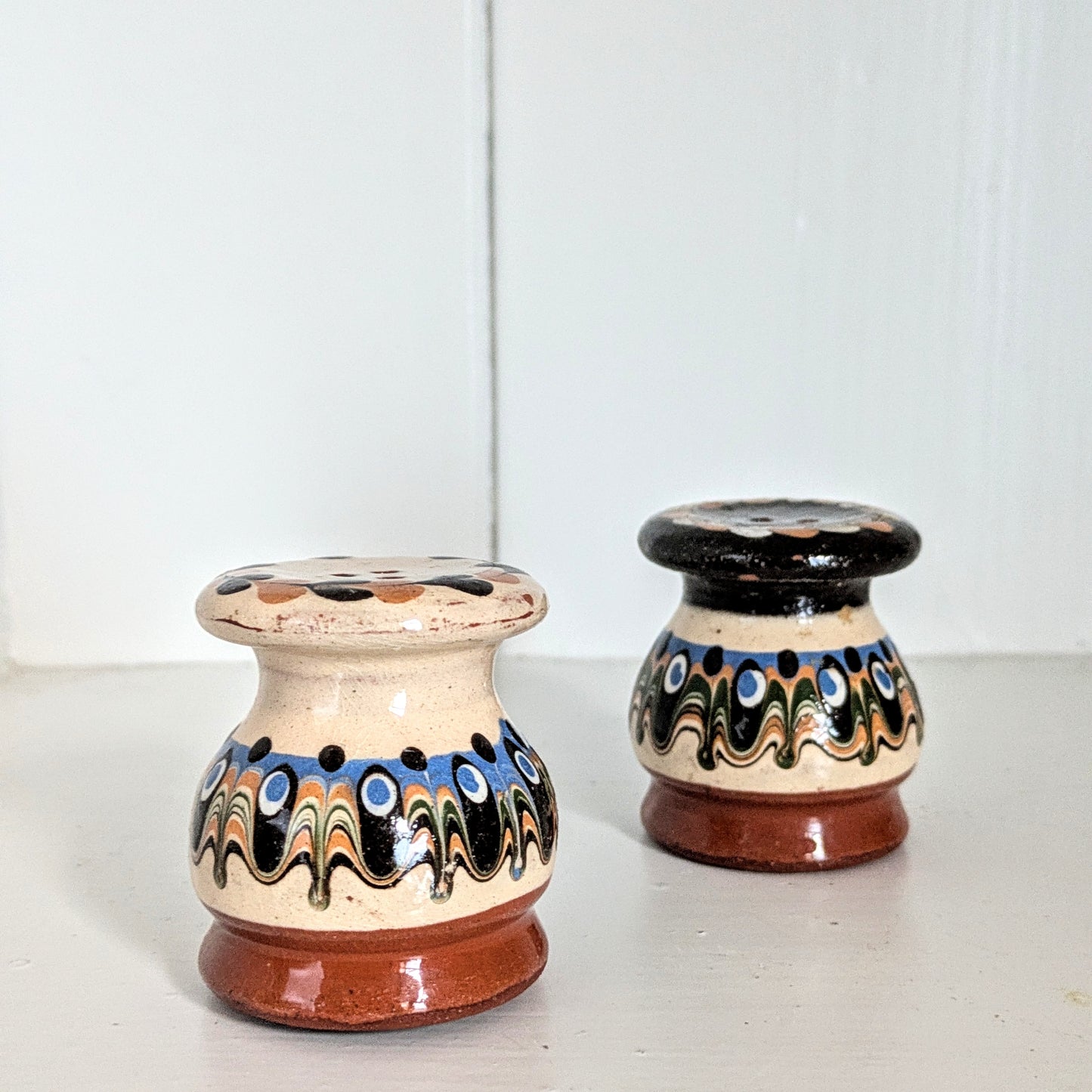 Vintage Ceramic Bulgarian Salt and Pepper Shaker Set | Folk Art Salt and Pepper Set Brown |