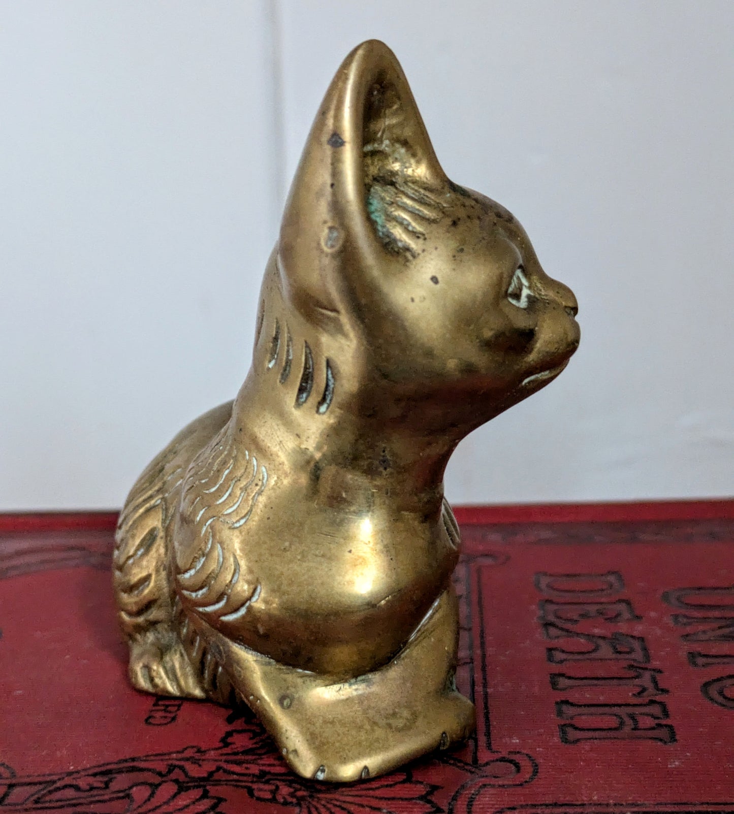 Vintage Warm Tone Metal Small Cat Kitten Paperweight