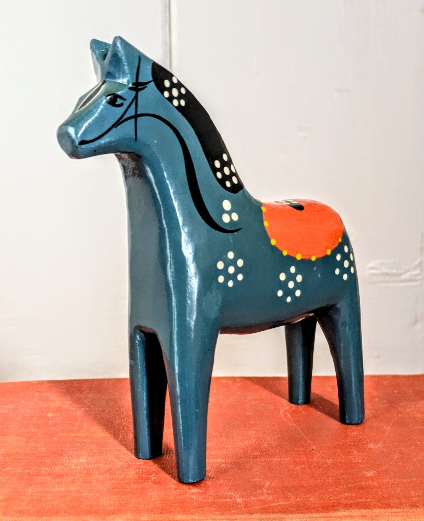 Woden Dala Horse "Play Sand Horse"