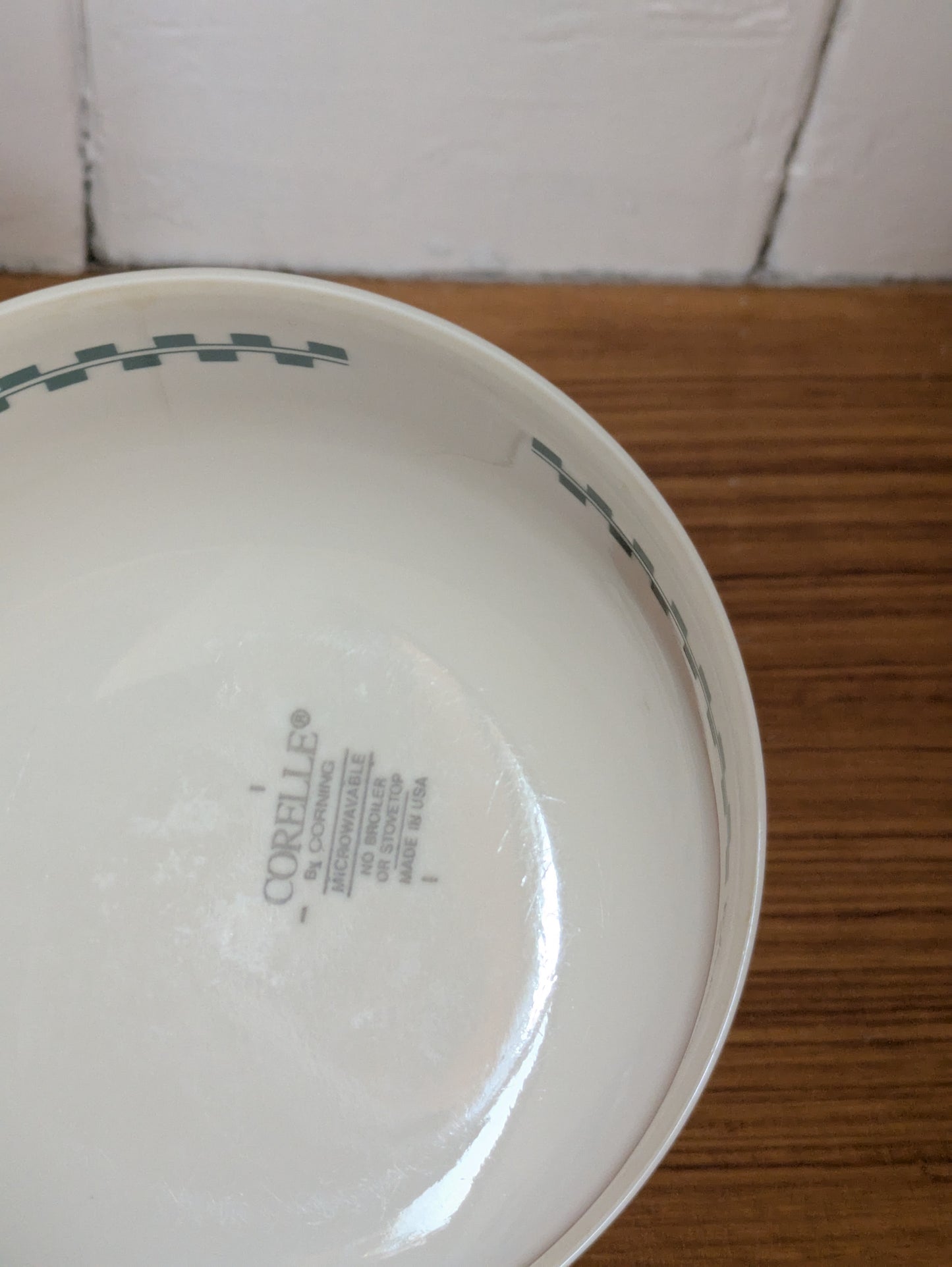 Corelle Farm Fresh 4 desert plate and 4 cereal bowls