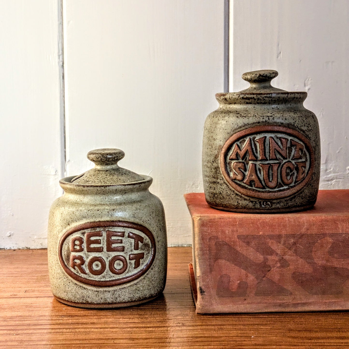 2 x Vintage TREMAR Cornish Pottery Lidderd Beetroot,Mint sauce(by Louis Hudson).